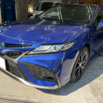 カーフィルム、トヨタ カムリ リヤ全面（5%）UVカットスモークフィルム施工