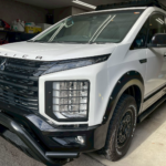 カーフィルム、ミツビシ デリカD:5 リヤ全面(10%) 遮熱スモークフィルム施工