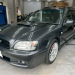 カーフィルム、スバル レガシィ リヤ全面（15%&30%）遮熱スモークフィルム施工